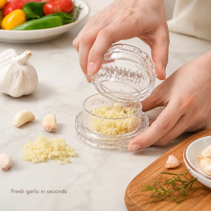 Manual Garlic Twister and Mincer - Compact Kitchen Tool for Garlic, Ginger, Onion, Herbs, and Nuts