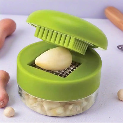 Manual Garlic Twister and Mincer - Compact Kitchen Tool for Garlic, Ginger, Onion, Herbs, and Nuts